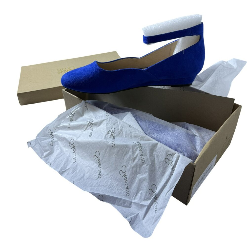 NEW IN BOX Shoe Land “SL-August” Flats – Cobalt Blue | Size 10